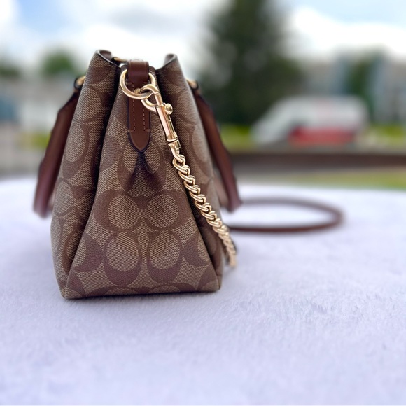 Coach Mini Sage Carryall - Picture 3 of 11